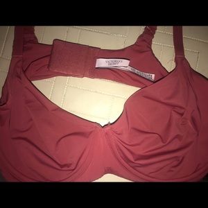 Victoria's secret bra